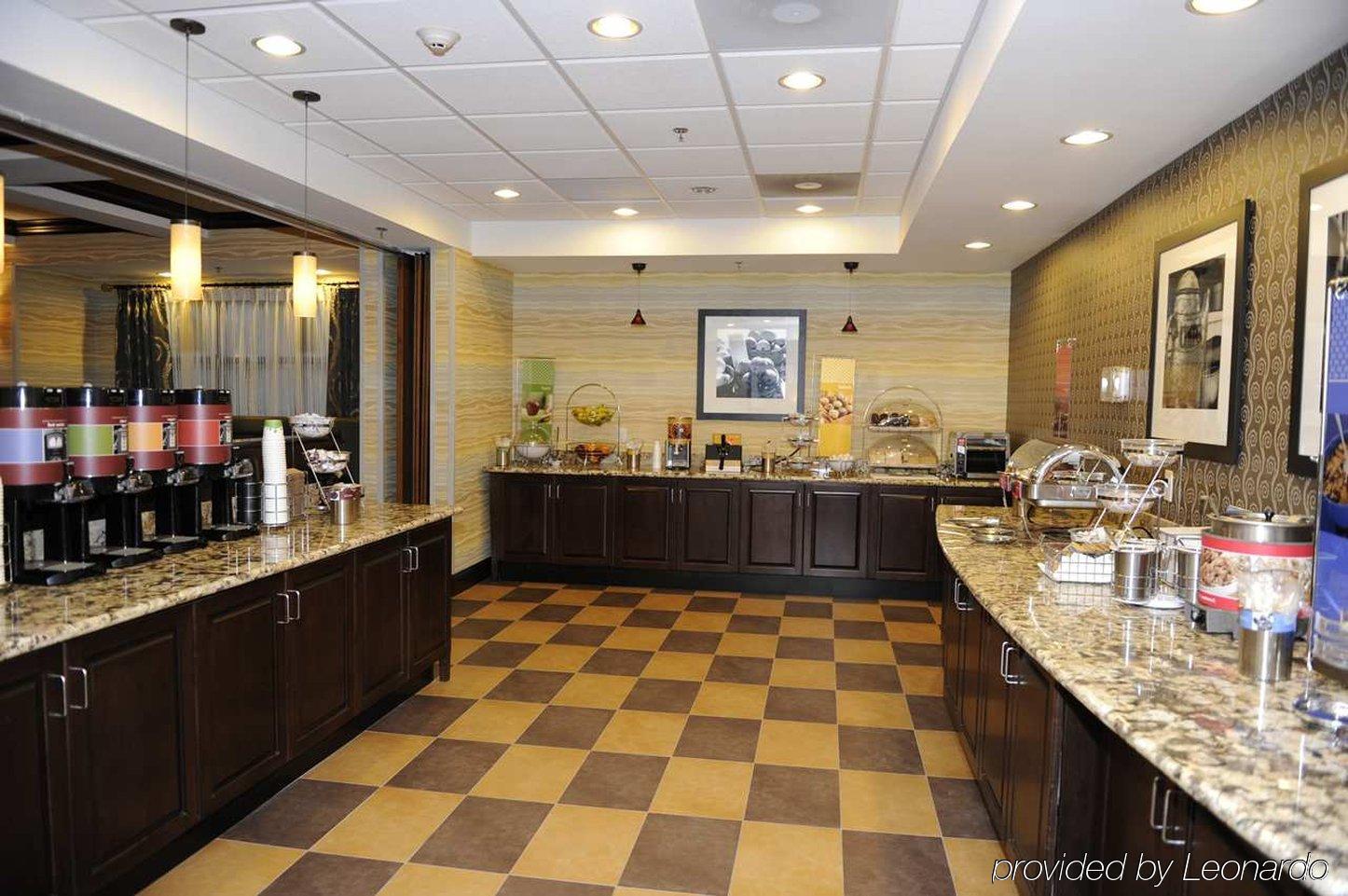 Quality Inn Монро Ресторан фото
