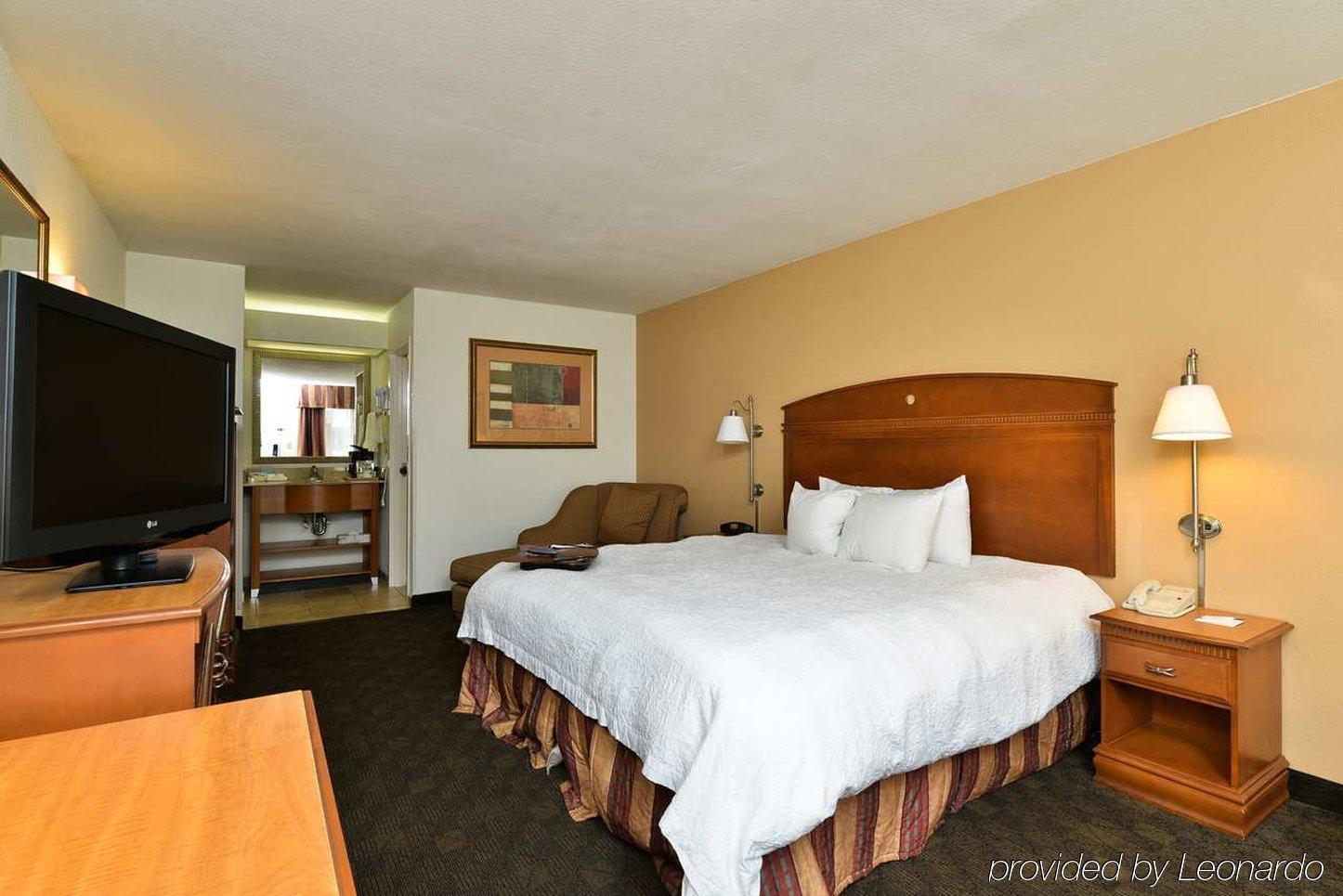Quality Inn Монро Экстерьер фото
