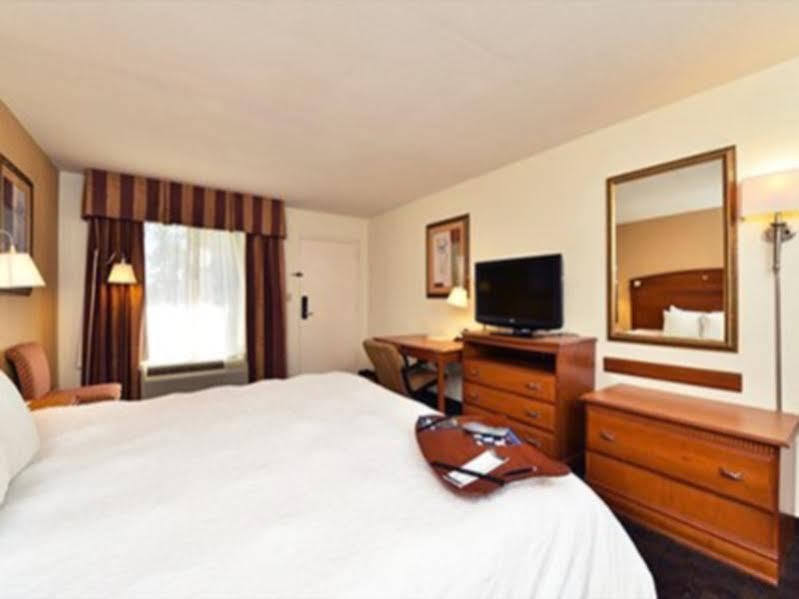 Quality Inn Монро Экстерьер фото